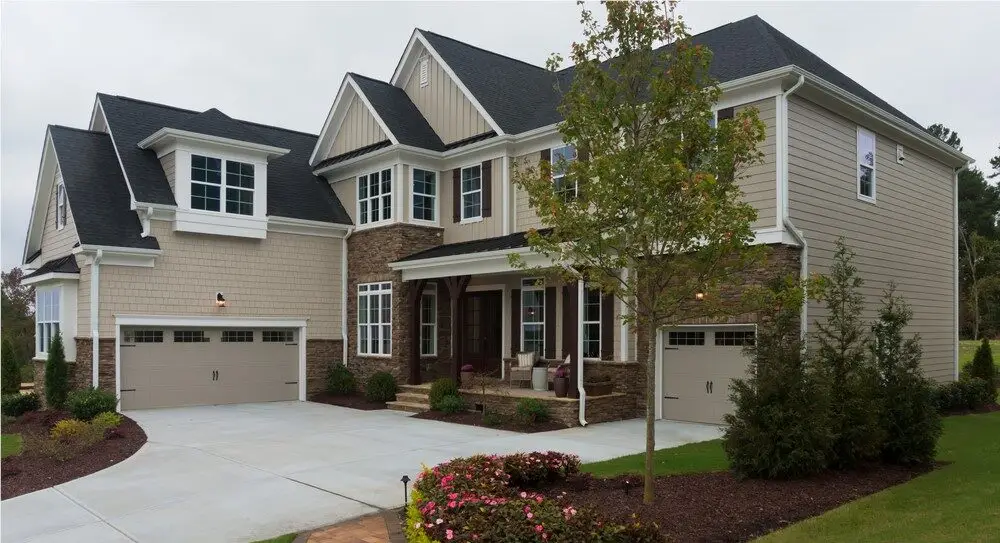 Vinyl siding on a suburban Chicago home
