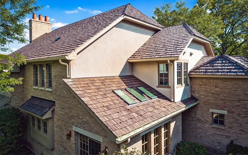 Brava synthetic cedar shake roof on a Northbrook home