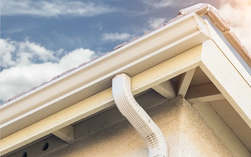 Seamless gutters along a home's roofline